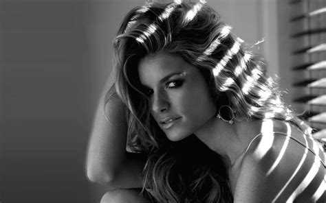 marisa miller wallpaper|marisa miller wallpaper for laptop.